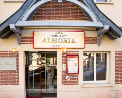 Almoria1