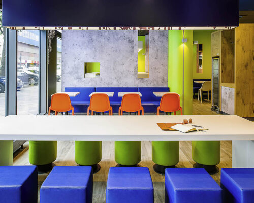 http://www.accorhotels.com/2557