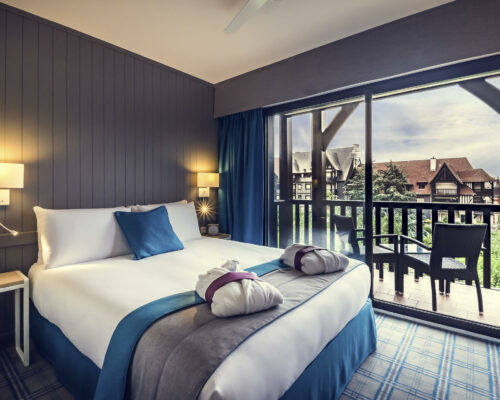 https://www.accorhotels.com/2876