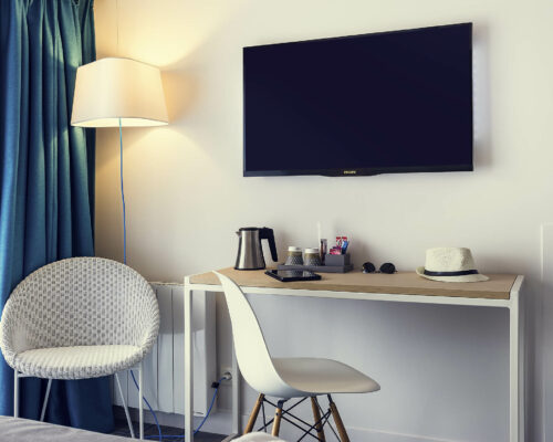 http://www.accorhotels.com/2876
